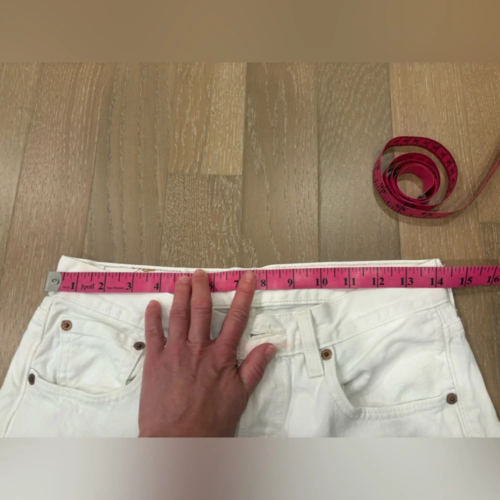 Levi’s 501 white jeans